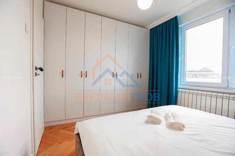 Sala Palatului, apartament 2 cam., ultracentral,